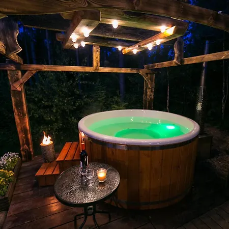 펜션 Caloroczny Sowka Na Kaszubach Z Bania I Sauna Na Wylacznosc, Wspolny Basen I Bilard Z Domkiem Jeleniowka - Ostrowite Lesna Dolina