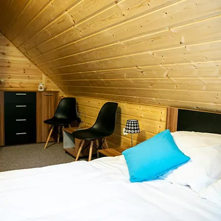 Całoroczny Sówka Na Kaszubach Z Banią I Sauną Na Wyłączność, Wspólny Basen I Bilard Z Domkiem Jeleniówka - Ostrowite Leśna Dolina Dom wakacyjny