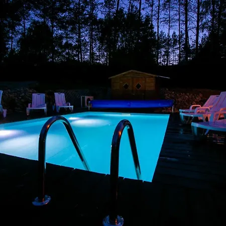 Całoroczny Sówka Na Kaszubach Z Banią I Sauną Na Wyłączność, Wspólny Basen I Bilard Z Domkiem Jeleniówka - Ostrowite Leśna Dolina