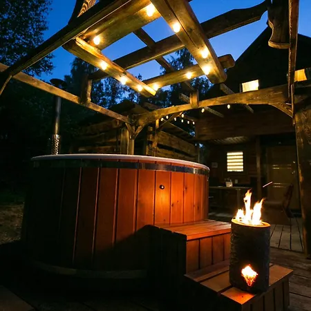 Caloroczny Sowka Na Kaszubach Z Bania I Sauna Na Wylacznosc, Wspolny Basen I Bilard Z Domkiem Jeleniowka - Ostrowite Lesna Dolina 펜션