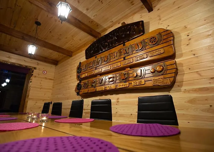 Prázdninový dům Caloroczny Sowka Na Kaszubach Z Bania I Sauna Na Wylacznosc, Wspolny Basen I Bilard Z Domkiem Jeleniowka - Ostrowite Lesna Dolina