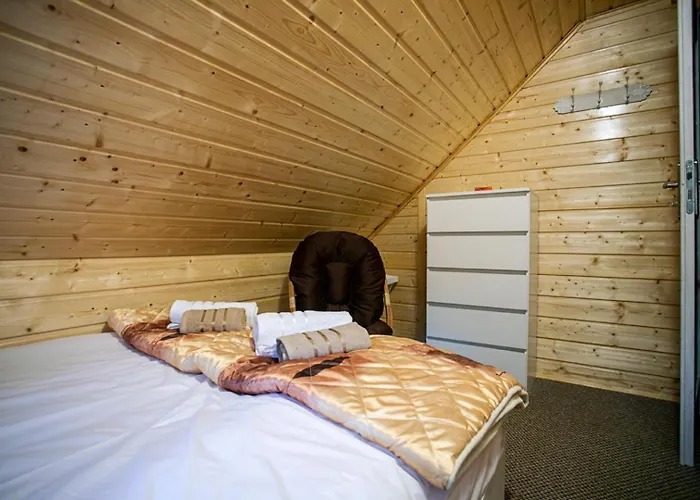 Caloroczny Sowka Na Kaszubach Z Bania I Sauna Na Wylacznosc, Wspolny Basen I Bilard Z Domkiem Jeleniowka - Ostrowite Lesna Dolina *