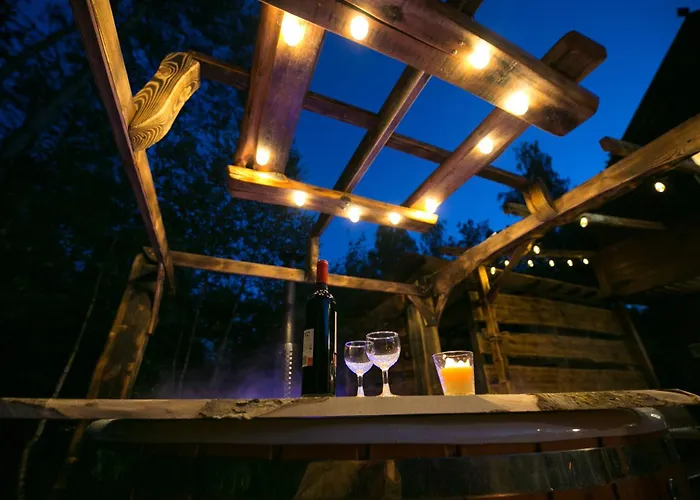 Prázdninový dům Caloroczny Sowka Na Kaszubach Z Bania I Sauna Na Wylacznosc, Wspolny Basen I Bilard Z Domkiem Jeleniowka - Ostrowite Lesna Dolina Sulęczyno