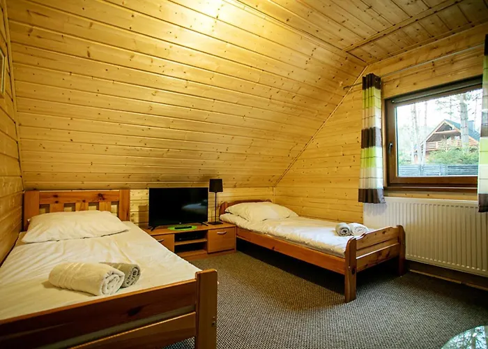 Caloroczny Sowka Na Kaszubach Z Bania I Sauna Na Wylacznosc, Wspolny Basen I Bilard Z Domkiem Jeleniowka - Ostrowite Lesna Dolina